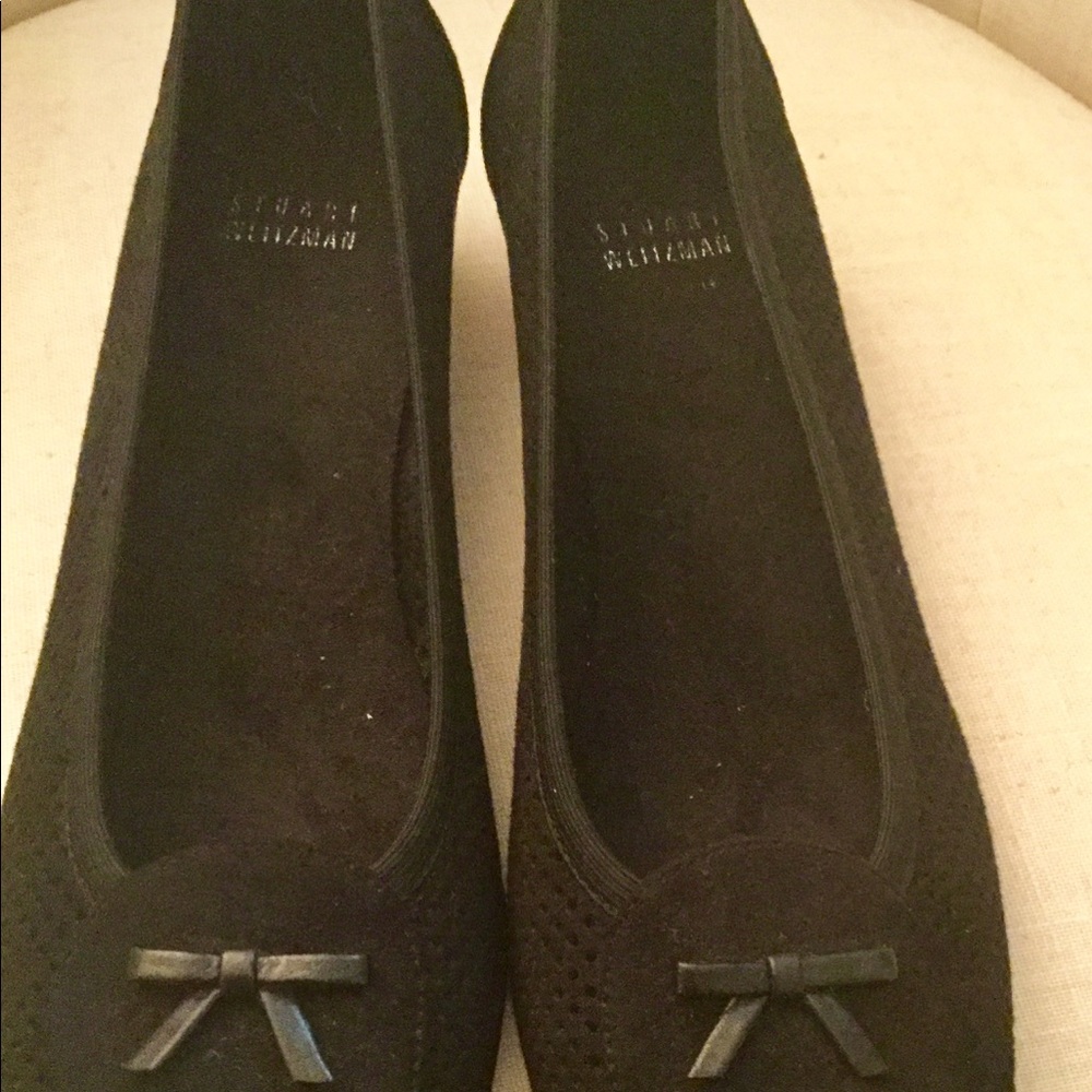 Brand new Stuart Weizmann ballet flats